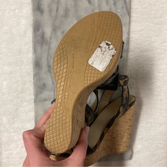 Stuart Weitzman Sz 6 Leopard Print Ankle Strap Wedge Heels Tan Black - Picture 11 of 13